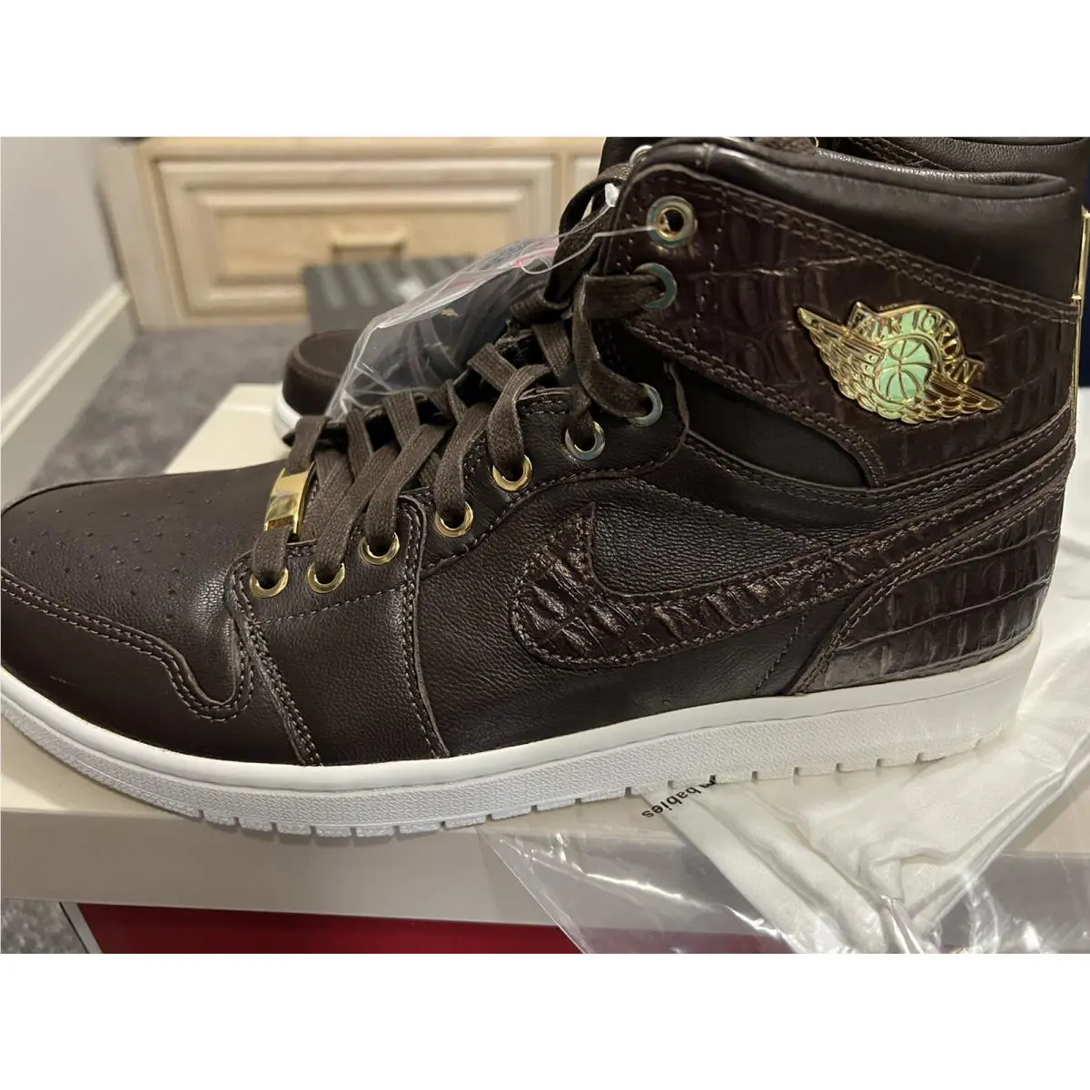 Nike shoes - Air Jordan 1 - Air - 705075-205 - Brown (UPC: 0888410193662) 4