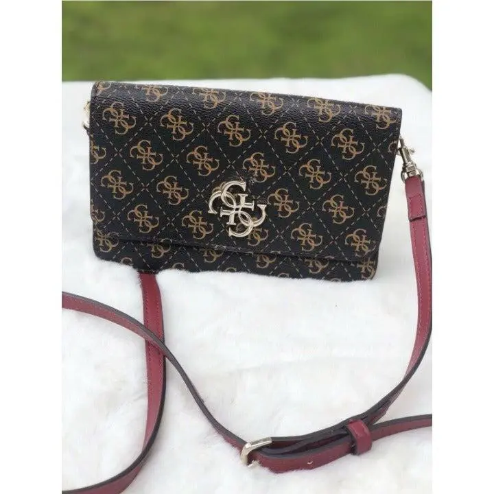 Guess Crossbody Women Signature Multi Bag B000040