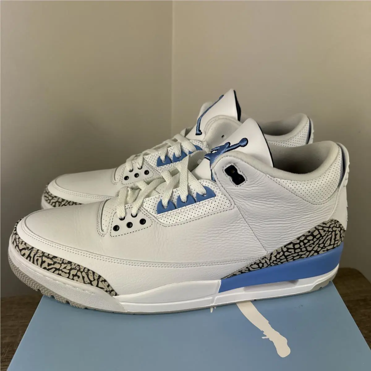 Nike shoes - Jordan 3 - CT8532-104 - White 8