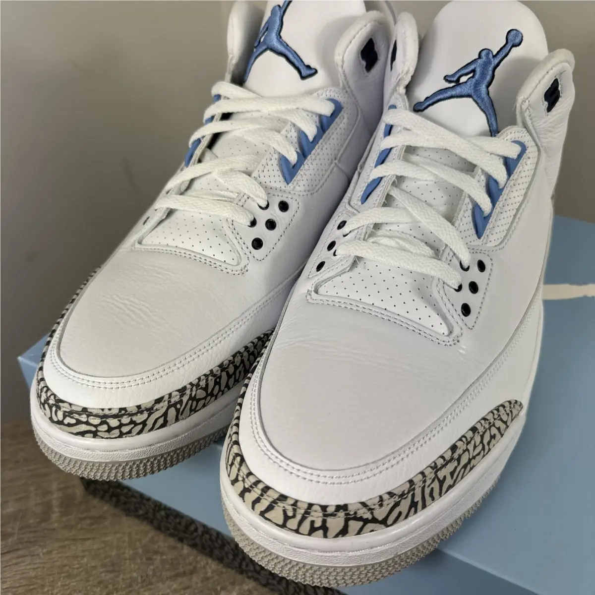 Nike shoes - Jordan 3 - CT8532-104 - White 9