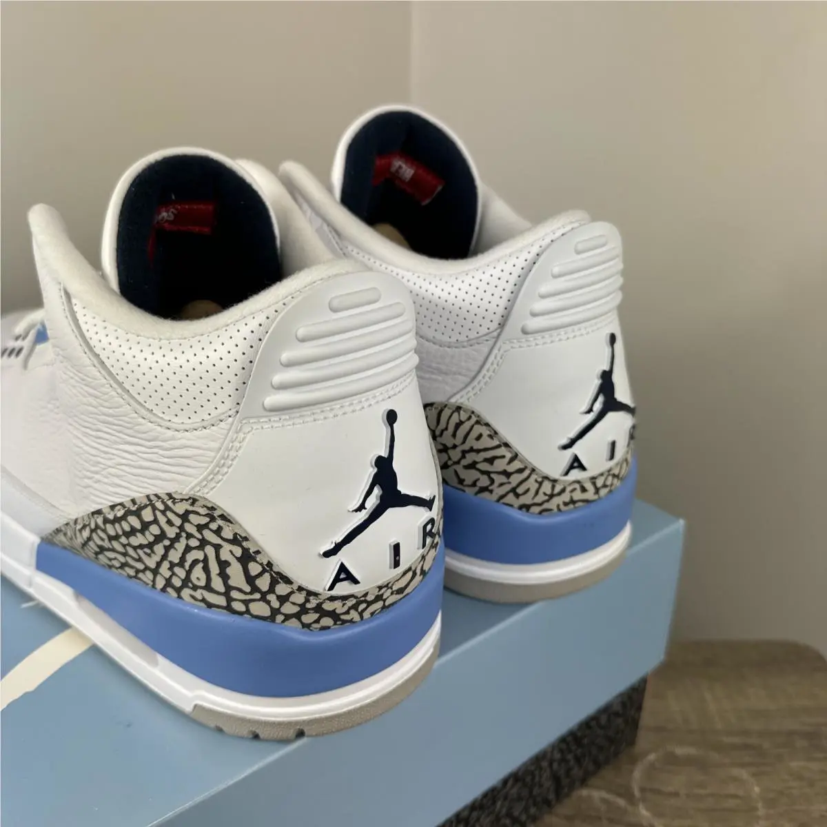 Nike shoes - Jordan 3 - CT8532-104 - White 5
