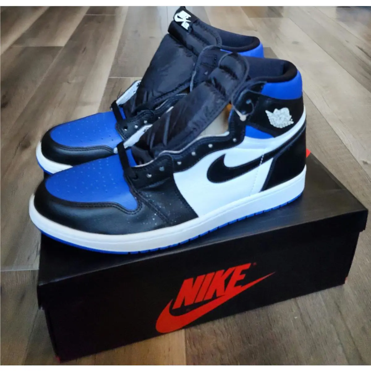 Nike shoes - Air Jordan 1 - Air - 555088-041 - Blue 1