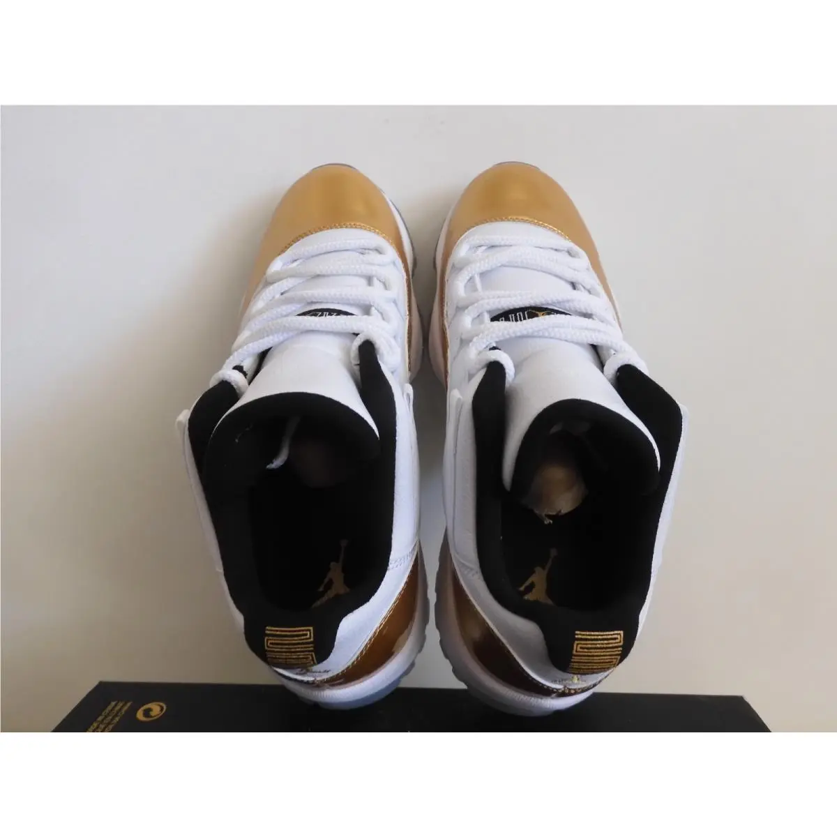 Nike shoes - Air Jordan 11 - Air - 528895-103 - White (UPC: 091206732987) 4