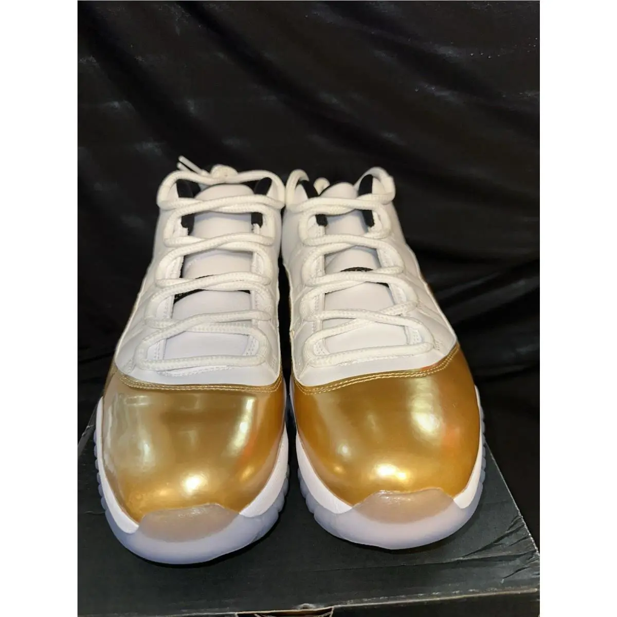 Nike shoes - Air Jordan 11 - Air - 528895-103 - White (UPC: 091206732987) 0