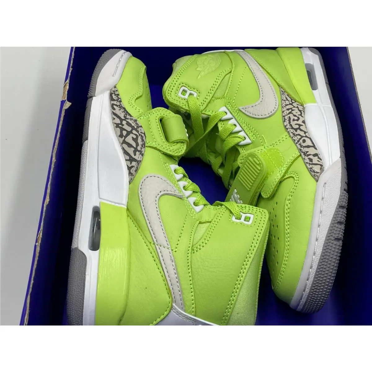 Nike shoes - Air Jordan Legacy - Air Legacy - AQ4160 301 - Green (UPC: 676556421271) 5