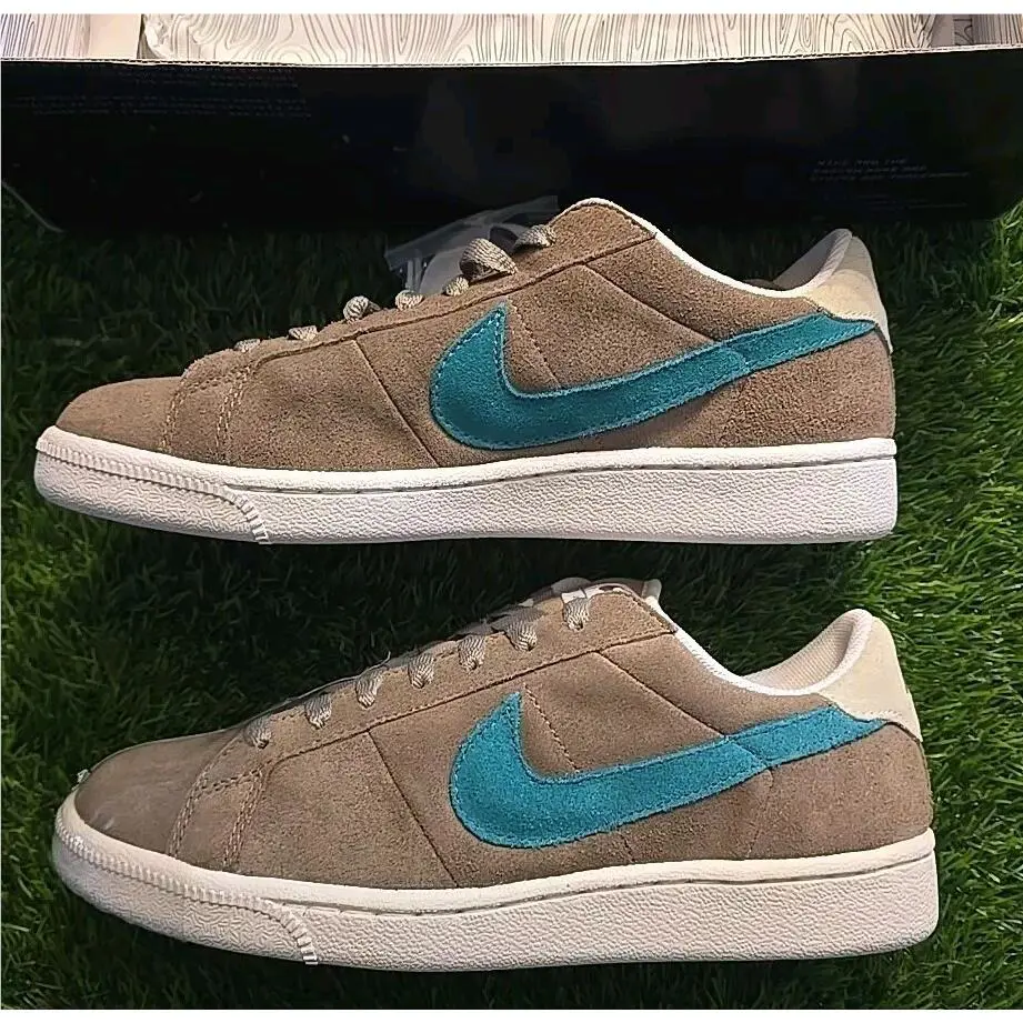 Nike shoes - Nike Air Classic - Air Classic - 310704-271 - Brown 1