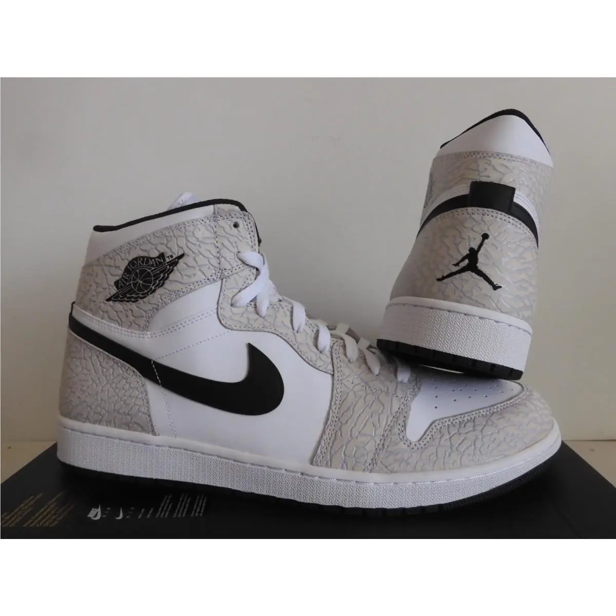 Nike shoes - Air Jordan 1 - Air - 839115-106 - White (UPC: 884726890530) 1
