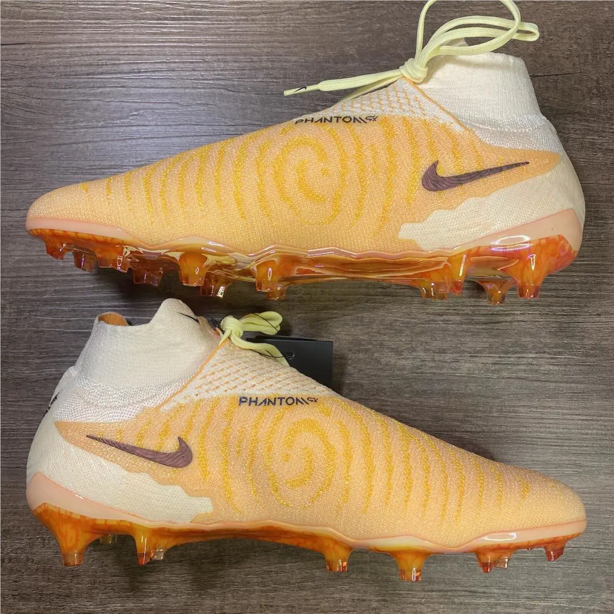 Nike shoes - Phantom Gx - Phantom - FD3070-860 - Yellow 3