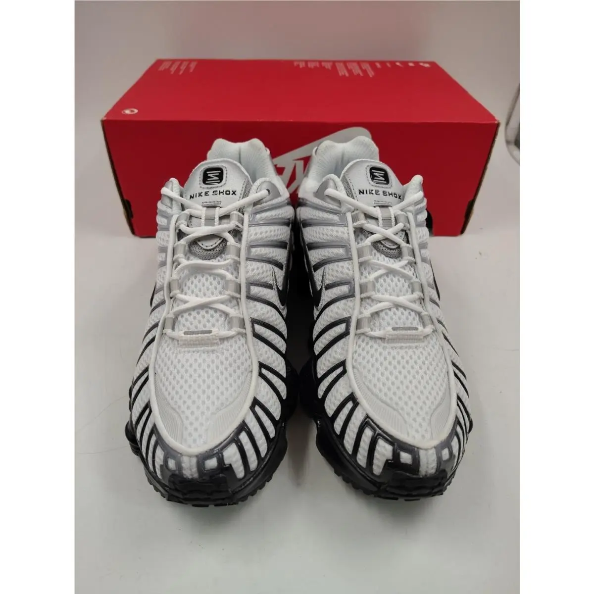 Nike shoes - Nike Shox - Shox - HQ4049-001 - White (UPC: 197601798259) 1