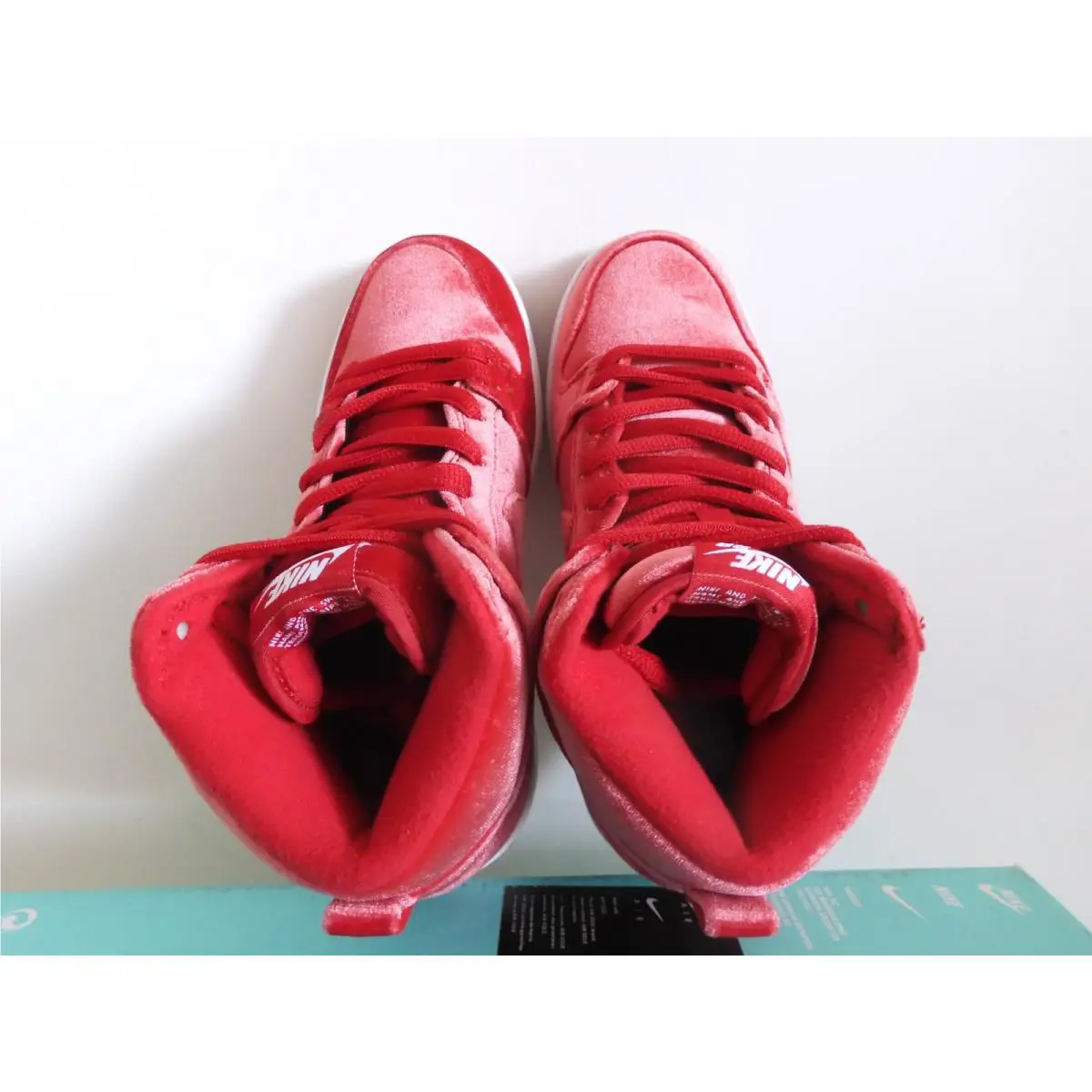 Nike shoes - Nike Sb Dunk High - Dunk High - 313171-661 - Red (UPC: 888507133625) 4