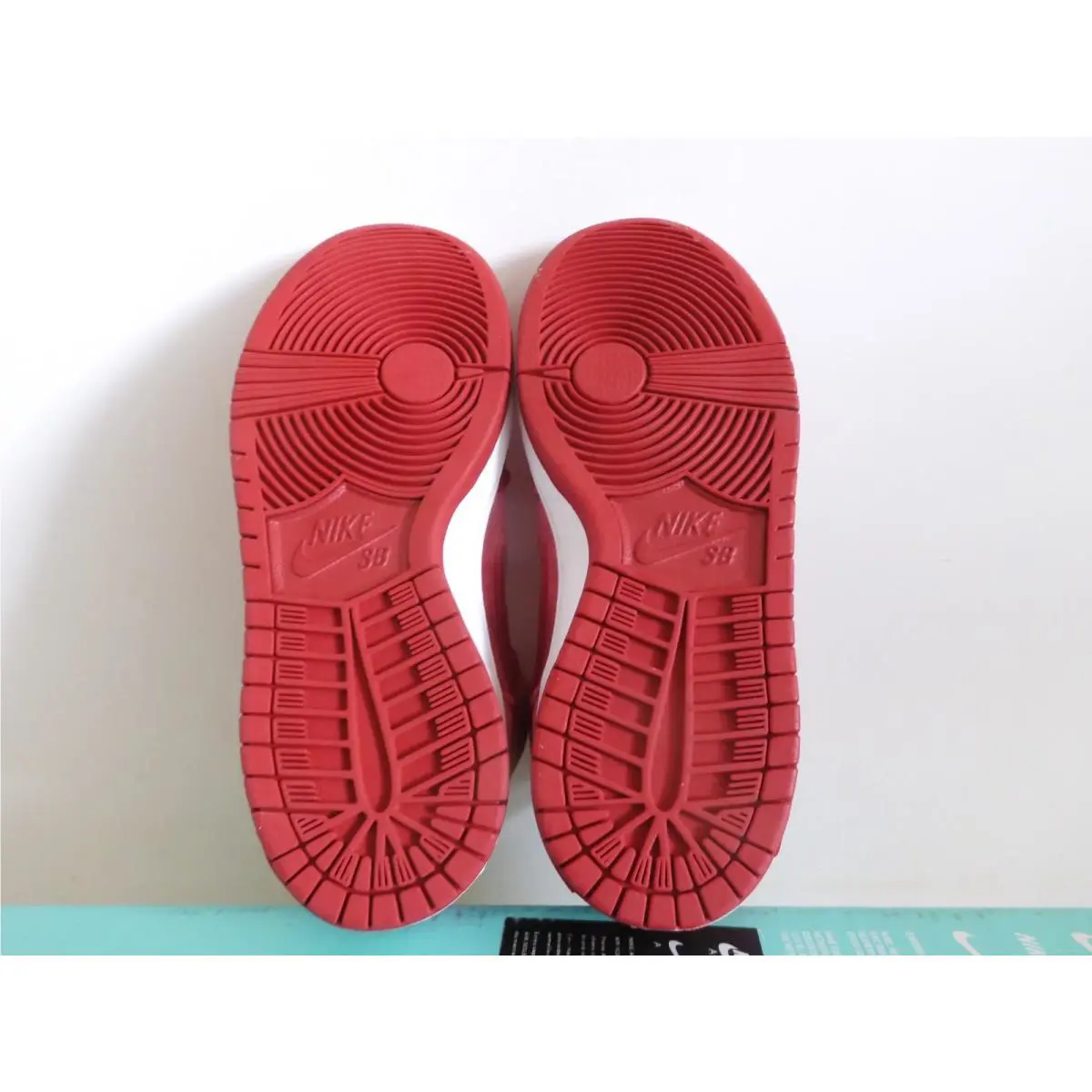 Nike shoes - Nike Sb Dunk High - Dunk High - 313171-661 - Red (UPC: 888507133625) 5