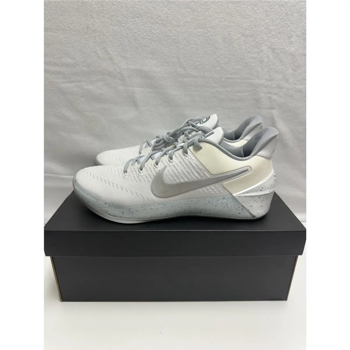 Nike shoes - Nike Kobe Bryant - Kobe Bryant - FQ3544-100 - Silver 0