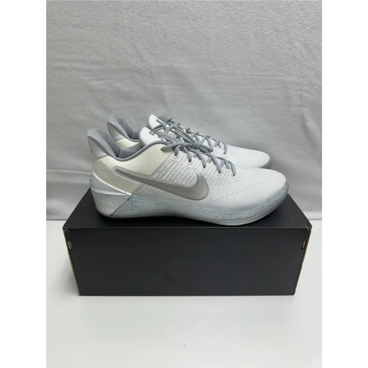 Nike shoes - Nike Kobe Bryant - Kobe Bryant - FQ3544-100 - Silver 2
