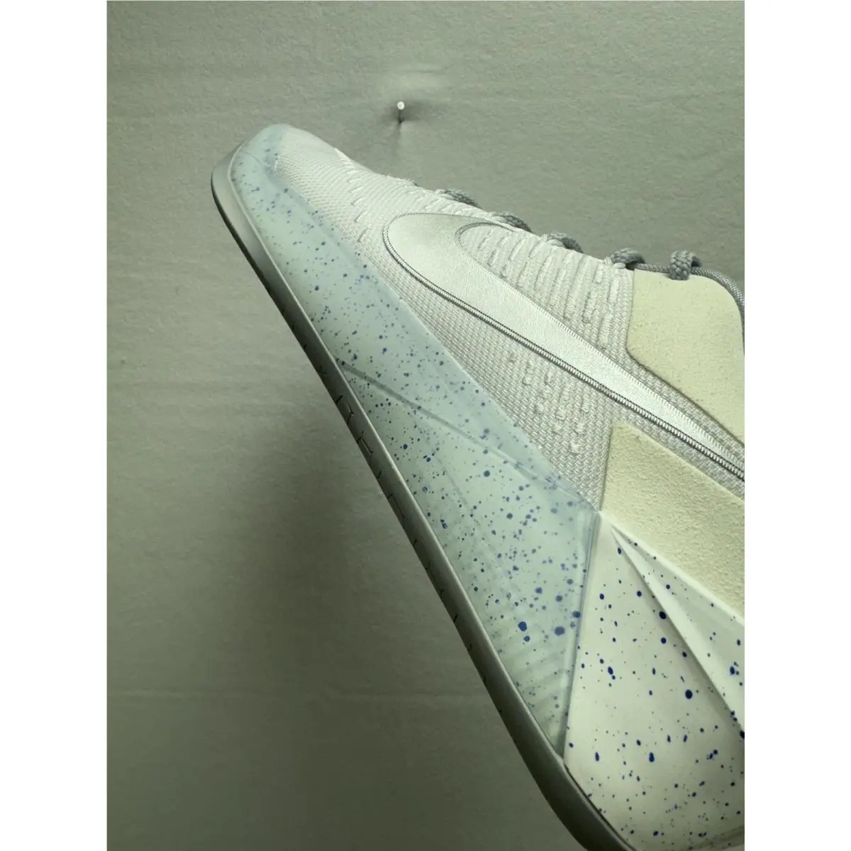 Nike shoes - Nike Kobe Bryant - Kobe Bryant - FQ3544-100 - Silver 14