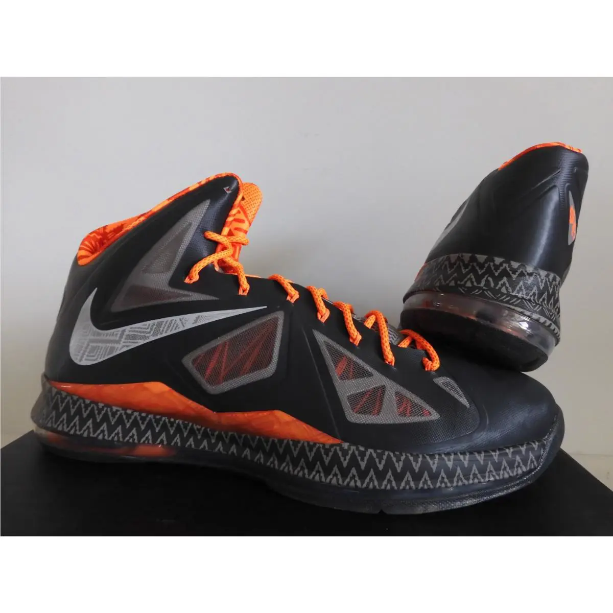 Nike shoes - Nike LeBron 10 - LeBron - 583109-001 - Black (UPC: 826218729683) 0