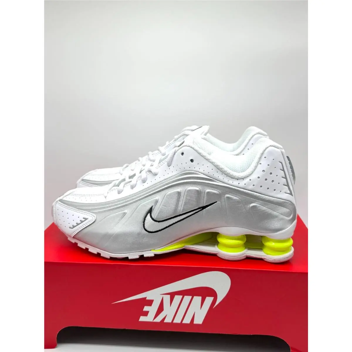 Nike shoes - Nike Shox R4 - Shox - AR3565-102 - Silver (UPC: 197600753129) 1