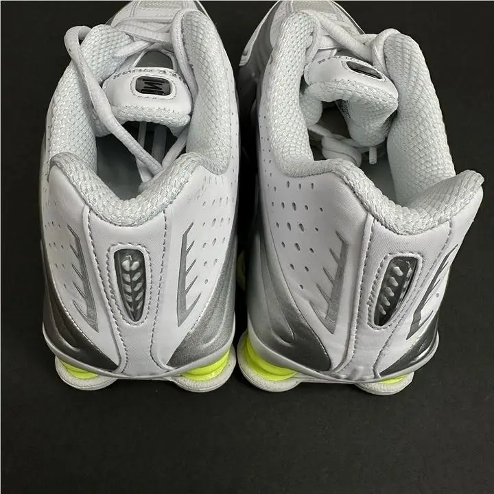 Nike shoes - Nike Shox - Shox - AR3565-102 - White 2