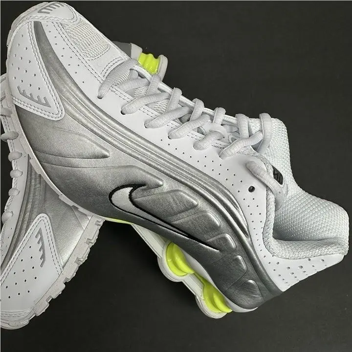Shox R4 `white Metallic Silver` AR3565-102 Women’s 7 Nby by Nike