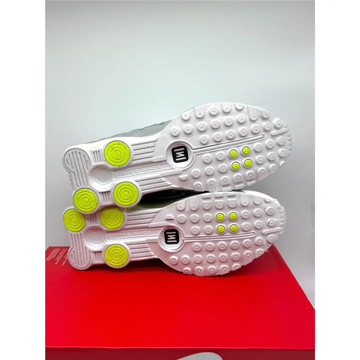 Nike shoes - Nike Shox R4 - Shox - AR3565-102 - Silver (UPC: 197600753129) 6
