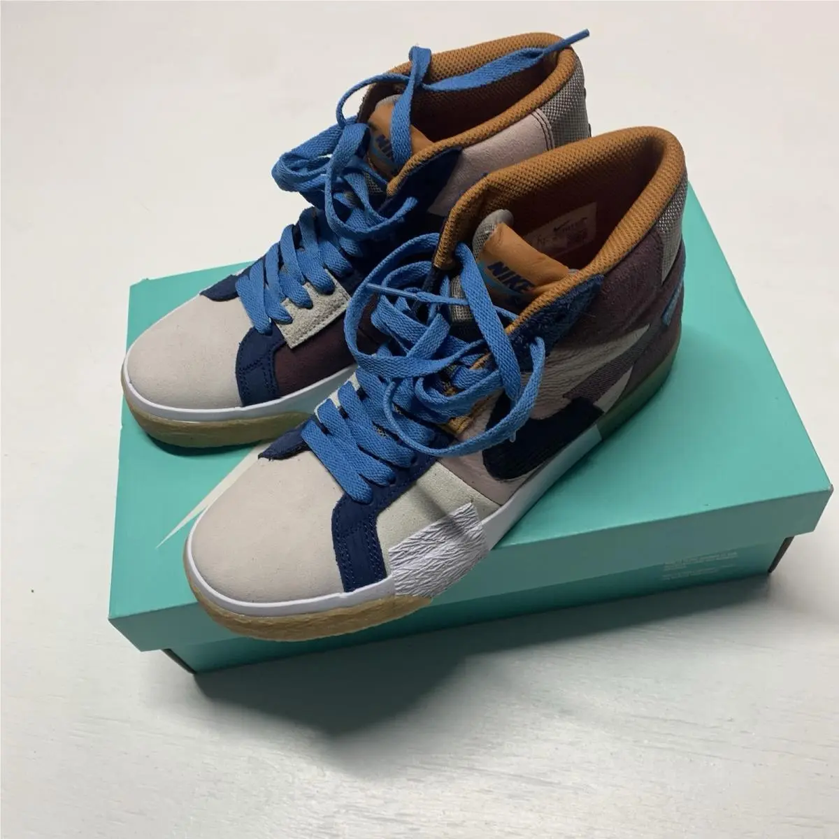 Nike SB Zoom Blazer Mid Premium Skate Rare DS US W7.5 M6 - Multicolor
