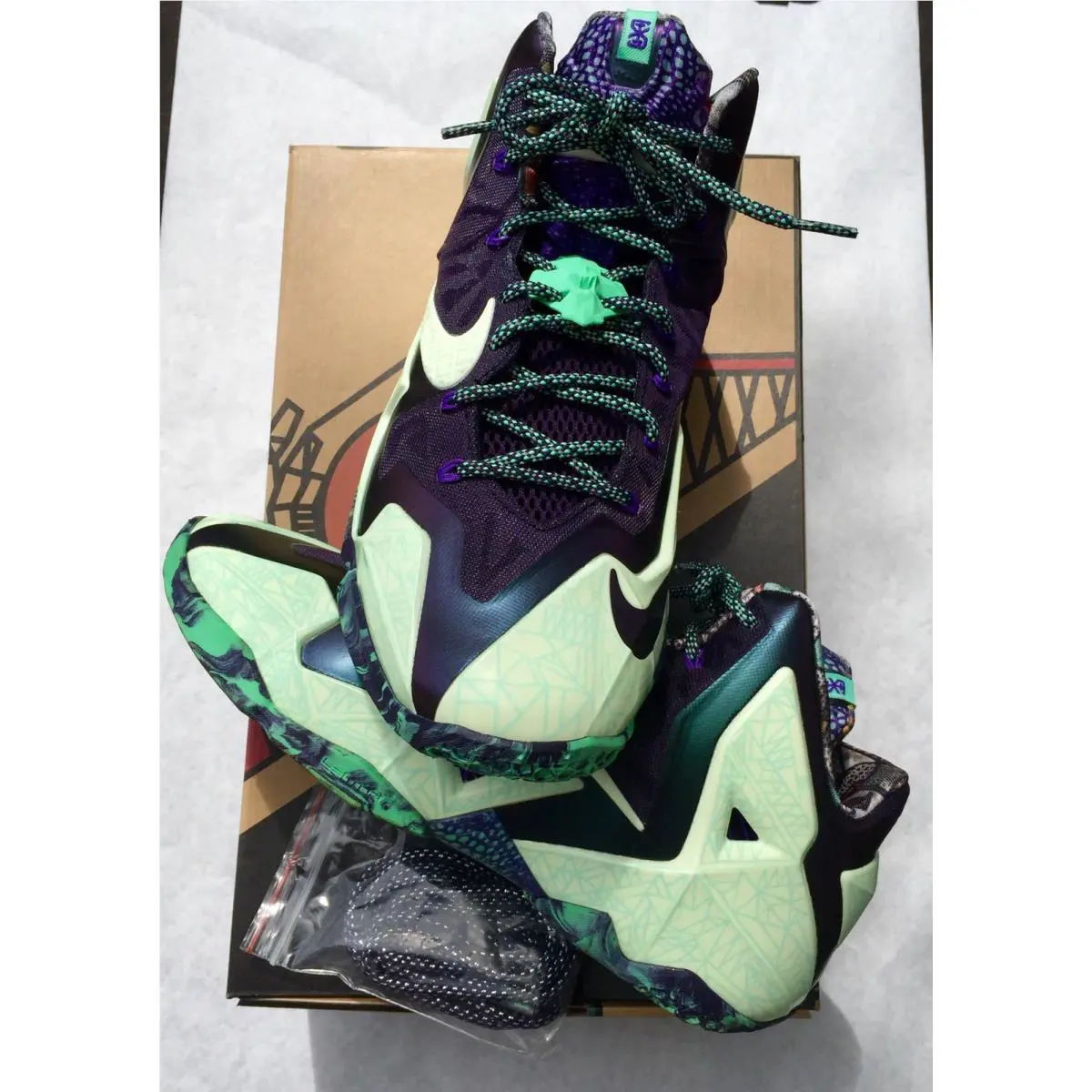 Nike shoes - Nike LeBron 11 - LeBron - 647780 735 - Purple 10