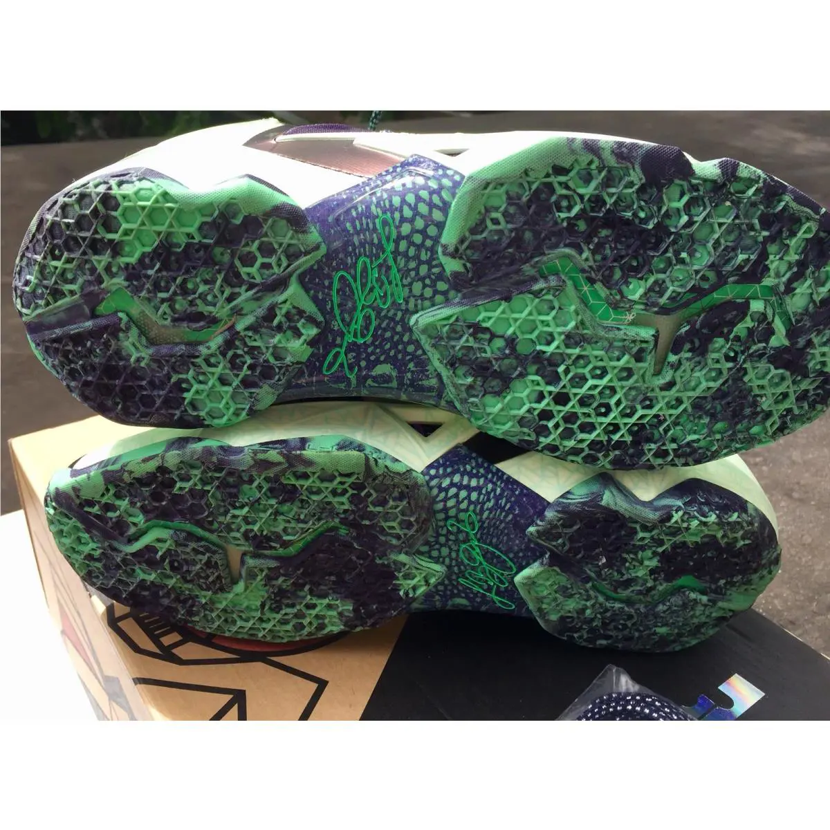Nike shoes - Nike LeBron 11 - LeBron - 647780 735 - Purple 4