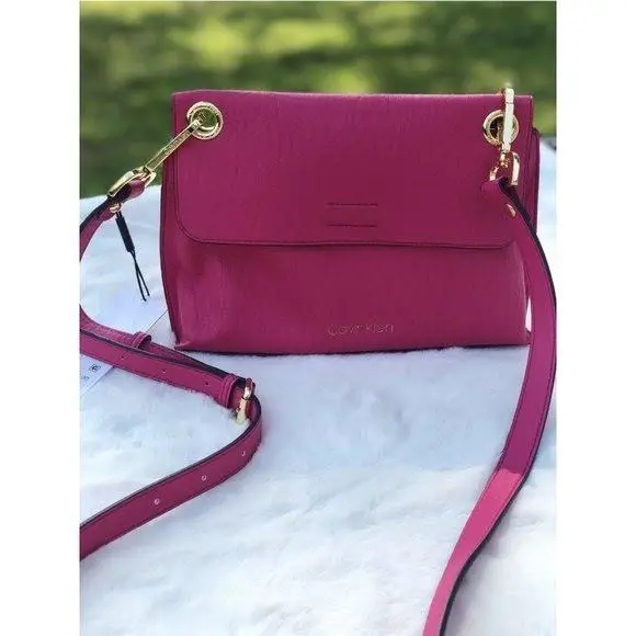 Calvin Klein Pink Leather Crossbody Handbag Bag B000248