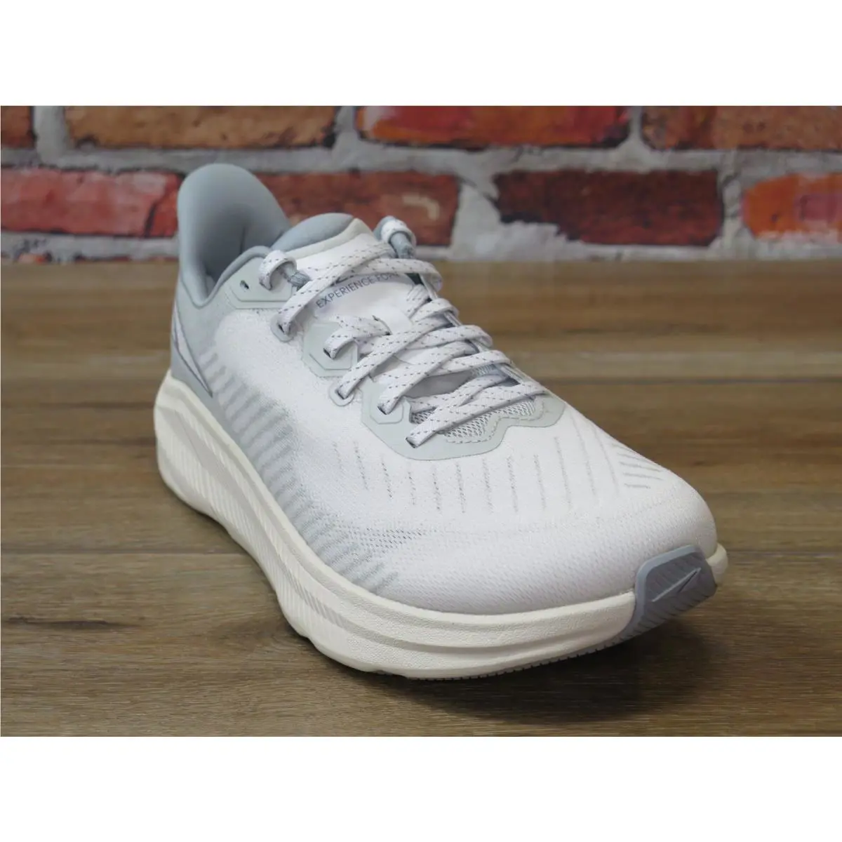 Altra shoes - Altra Experience - Experience - White 1