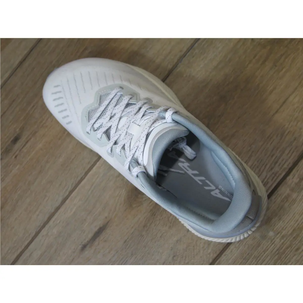 Altra shoes - Altra Experience - Experience - White 4