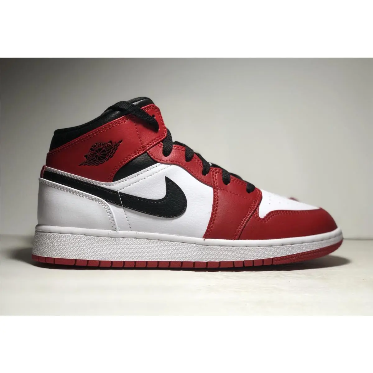Nike shoes - Chicago - Chicago - 554724173 - White 0