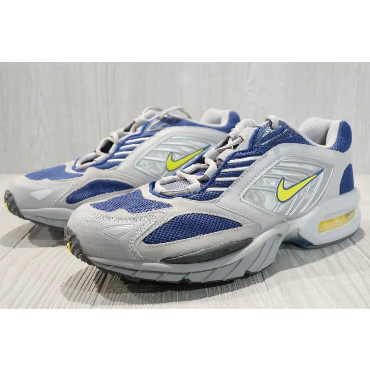 Nike shoes - Nike Air Max Moto+ - Air Max - grey 0