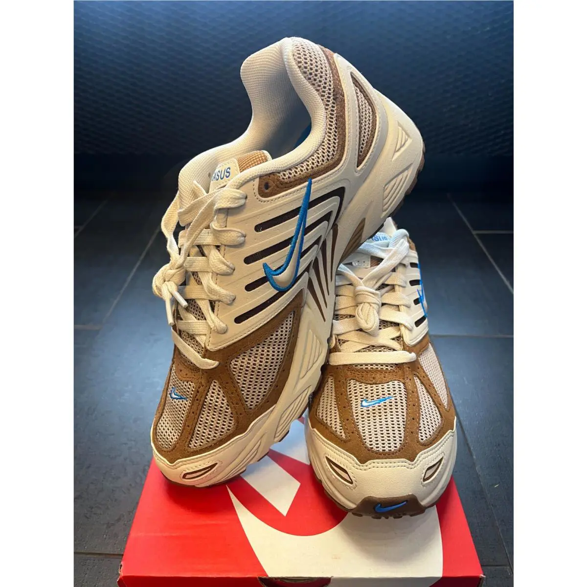 Nike shoes - orewood brown 4