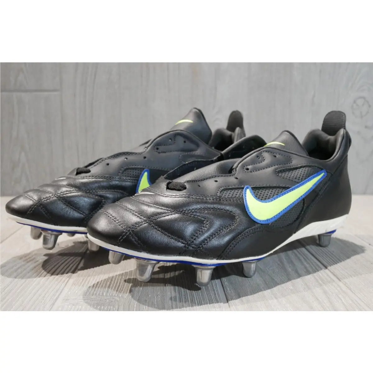 Nike shoes - Black 7