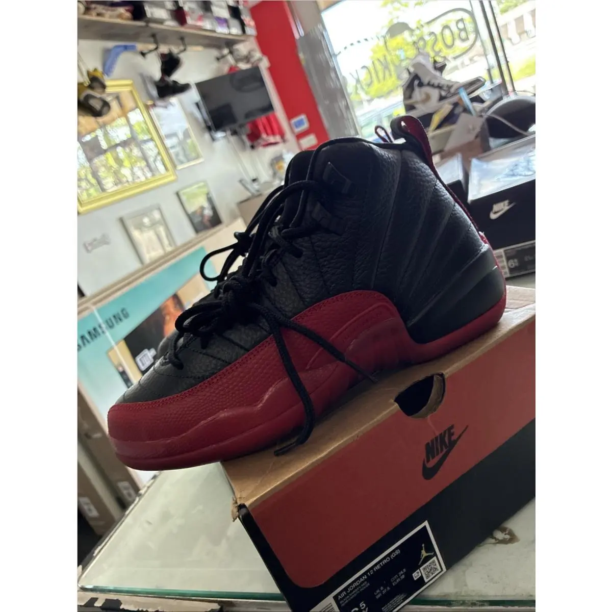 Nike shoes - Air Jordan 12 - Air - 153265-002 - Black (UPC: 00091207168044) 11