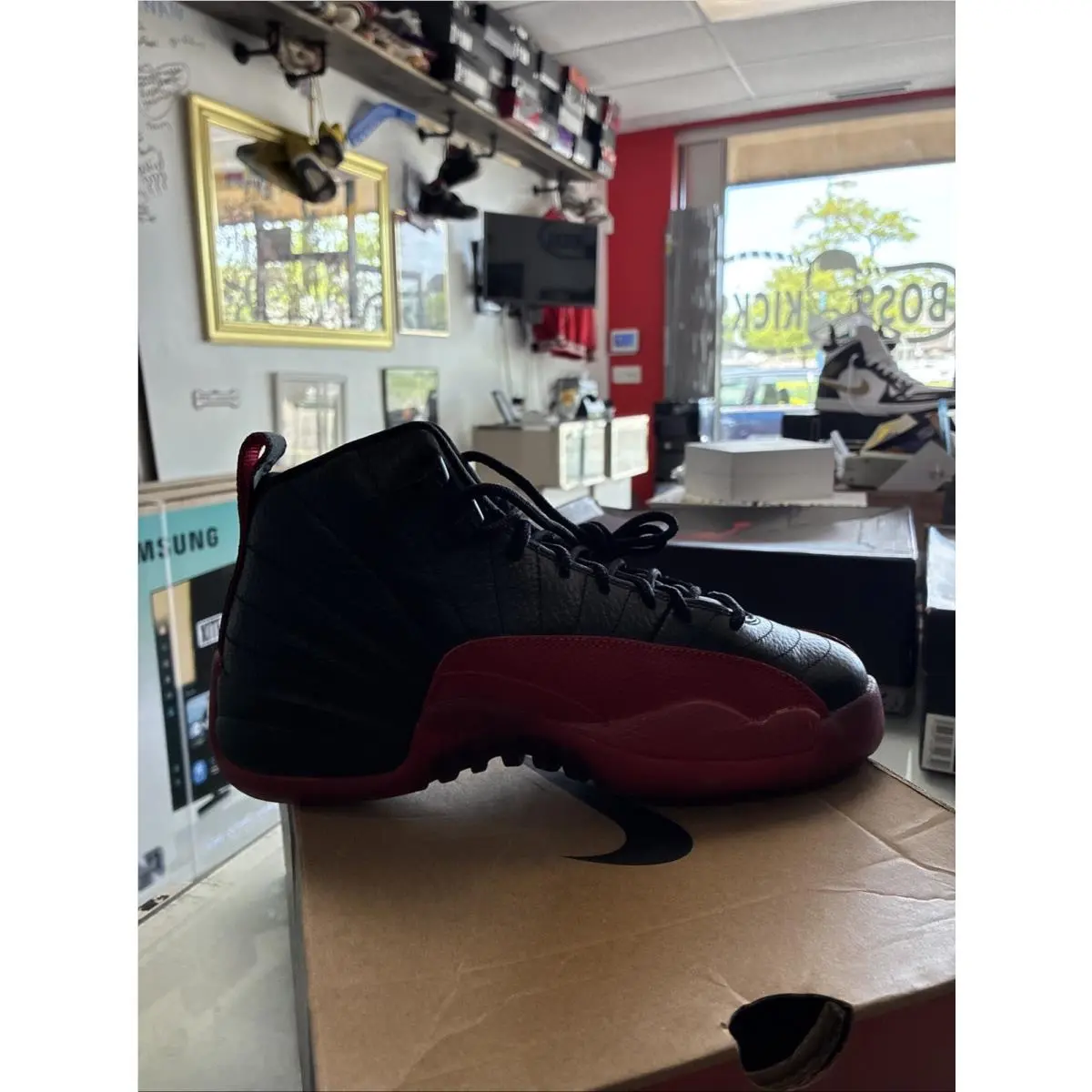 Nike shoes - Air Jordan 12 - Air - 153265-002 - Black (UPC: 00091207168044) 6