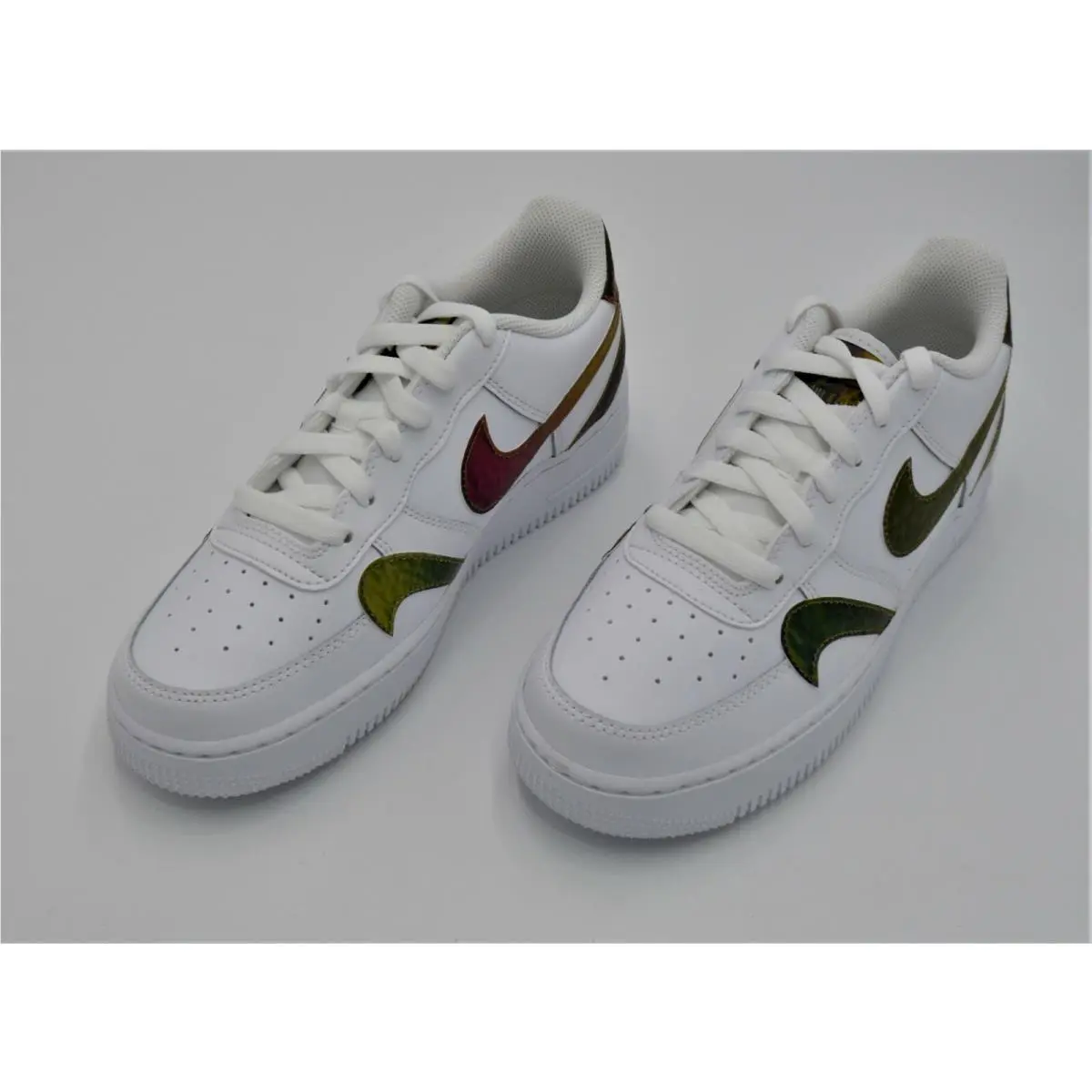 Nike shoes - LV8 2 - CZ5890-100 - White (UPC: 194495091367) 1