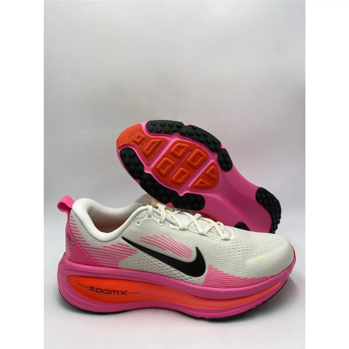 Nike Vomero 18 CM Sail Sequoia Hyper Pink IB7315 100 Men`s Size 9.5