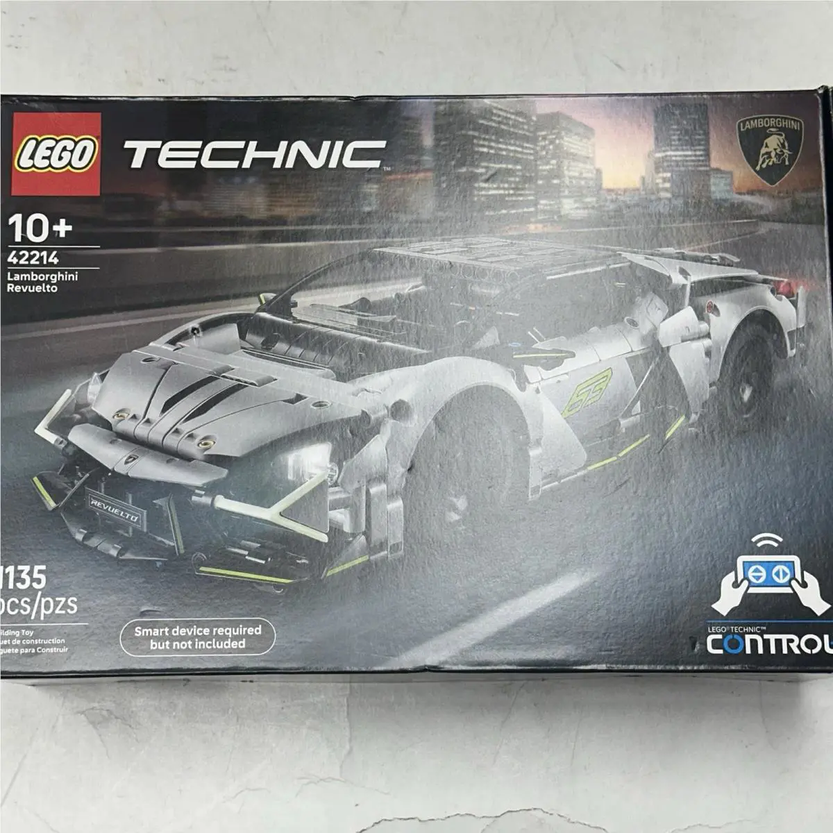Lego Technic Lamborghini Revuelto Super Sports Car Building Set 1135 Pcs 10+