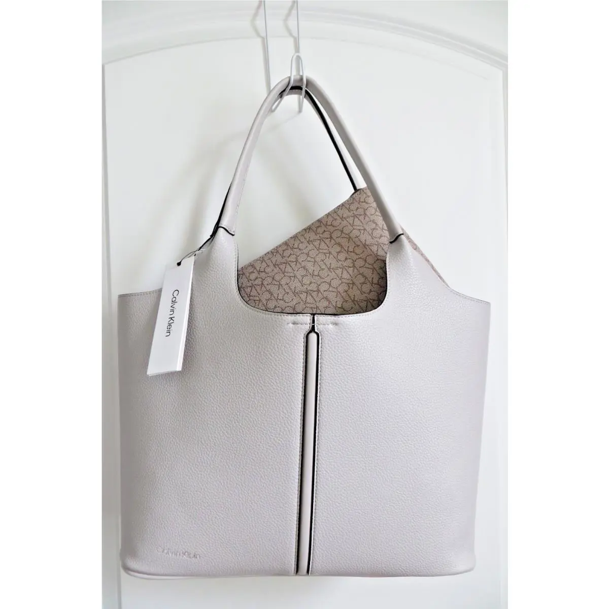 Calvin Klein 2 in 1 Pebbled Leather Hobo Tote w/ Clutch Dove Grey