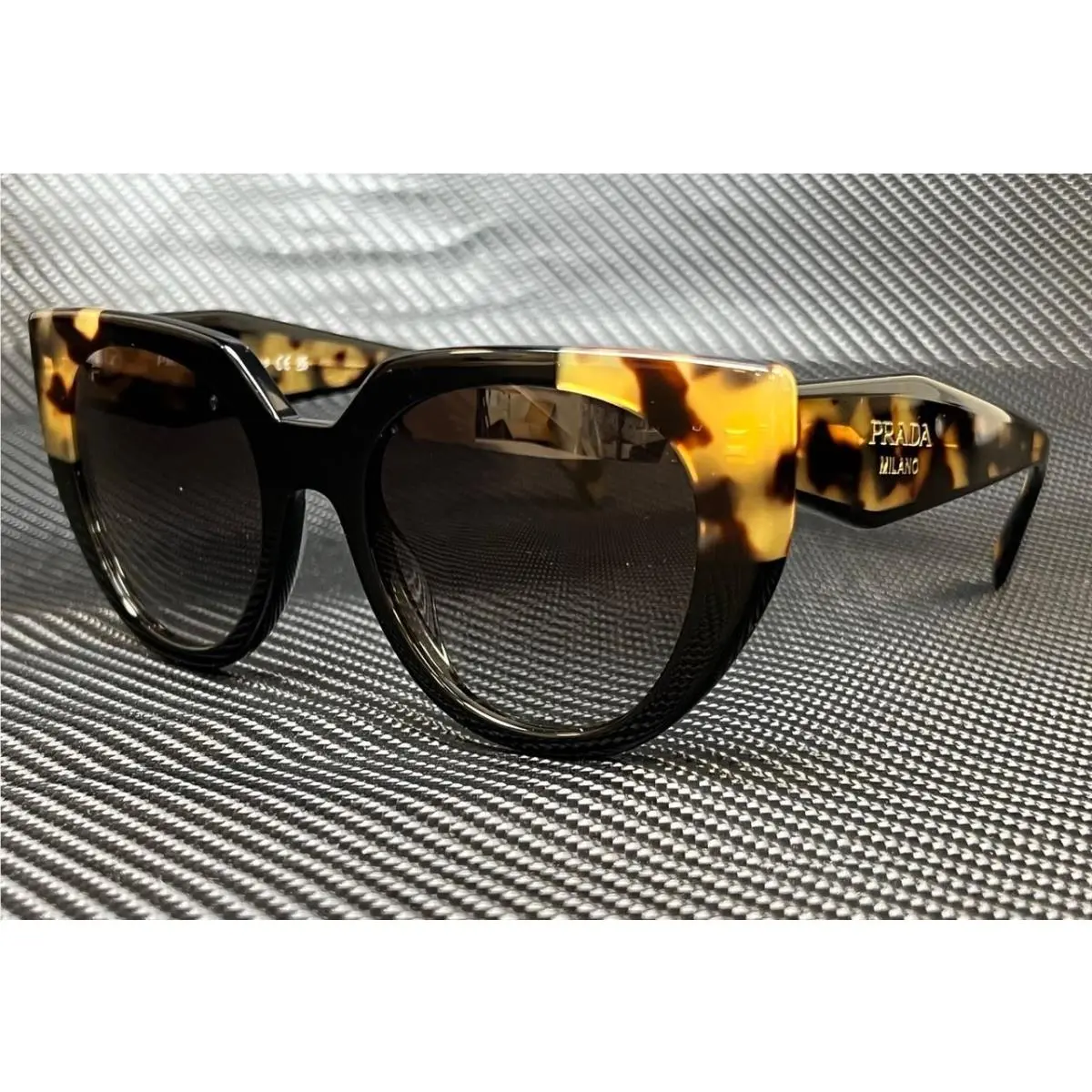 Prada PR 14WS 3890A7 Black Gray Grad Cat Eye Women`s 52 mm Sunglasses