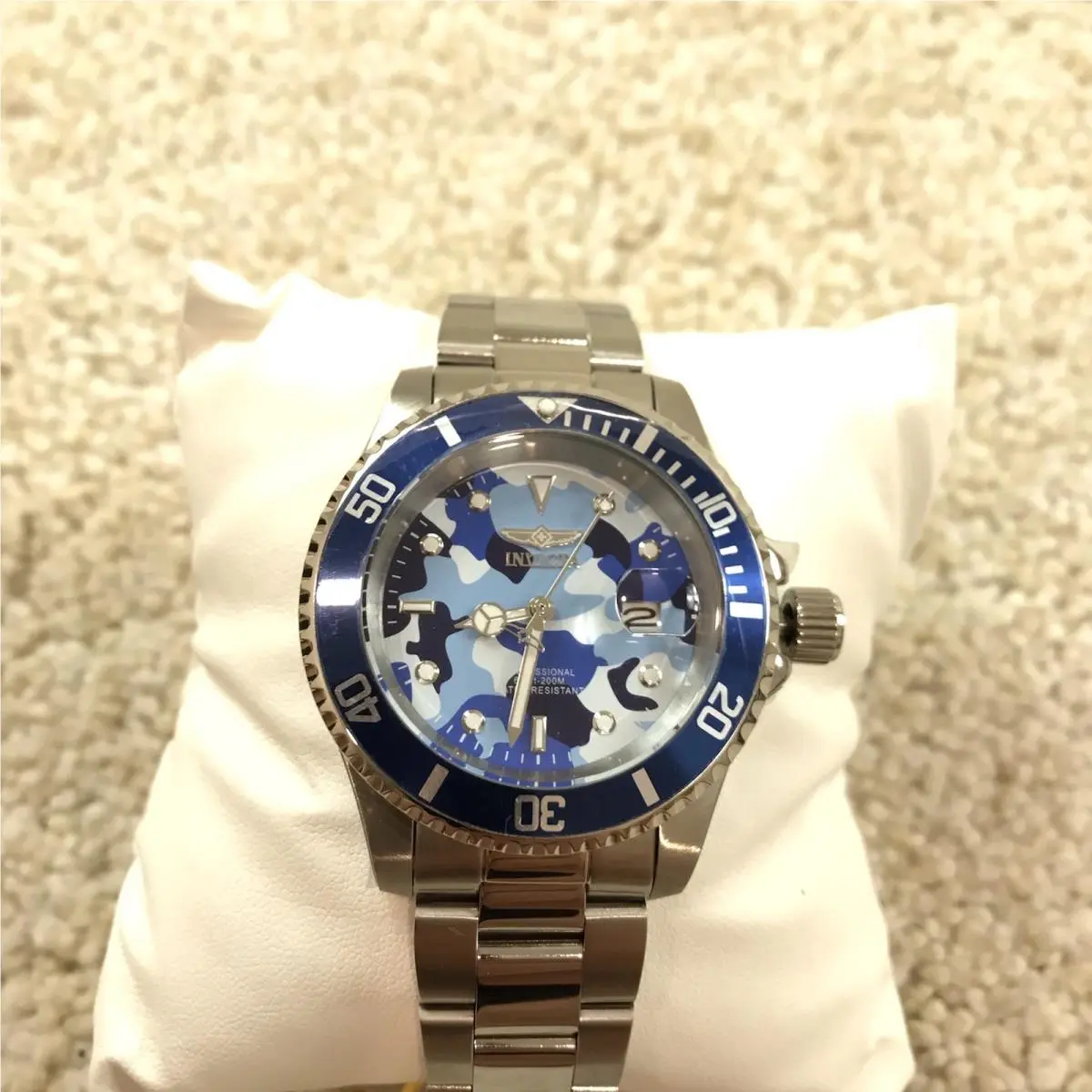 Invicta Pro Diver Camo Series Quartz Men`s Watch 40mm 48570 - Dial: Camouflage and Blue, Band: Silver-tone, Bezel: Silver-tone