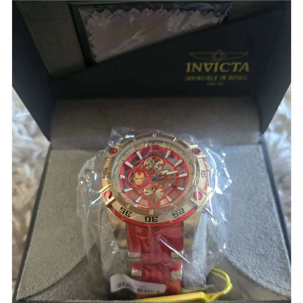 Invicta Marvel Tony Stark Men`s Watch Rare 26796 3290/4000 Night Glow Mint