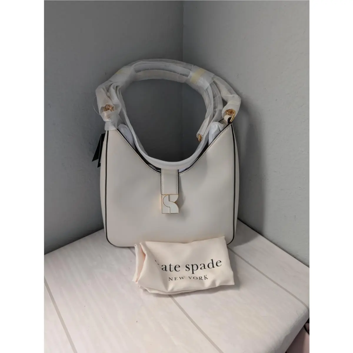 KG498 Dakota Leather Hobo Bag In Cream by Kate Spade