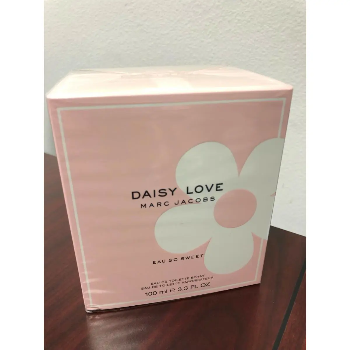 Daisy Love Eau SO Sweet by Marc Jacobs 3.4 FL oz / 100 ML Edt Spray Box