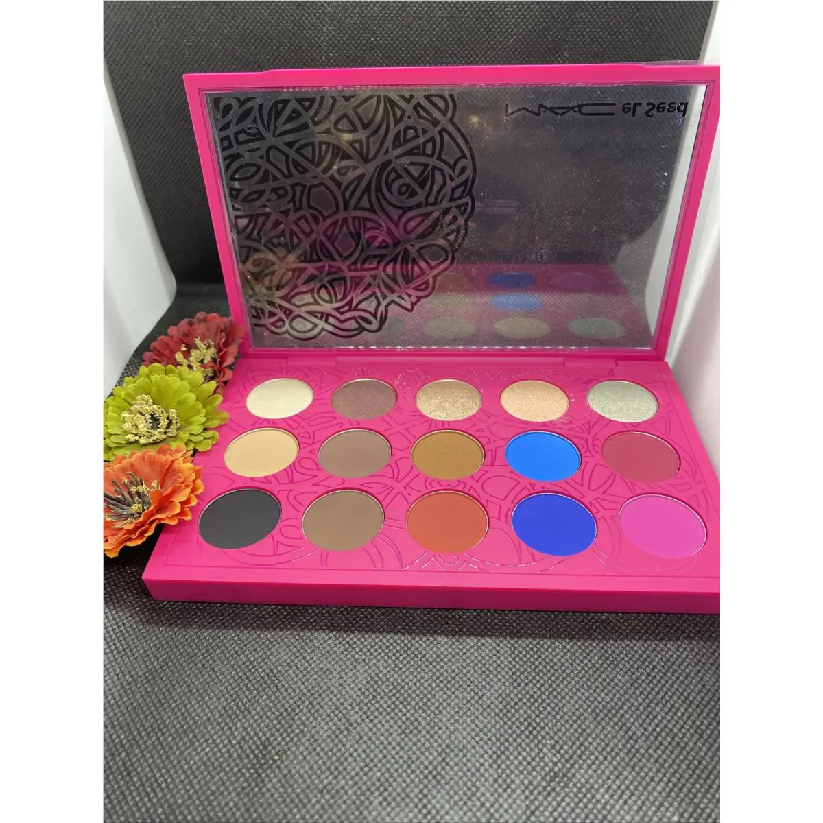 Mac EL Seed Limited Edition Full Face Eyeshadow Palette by MAC Cosmetics