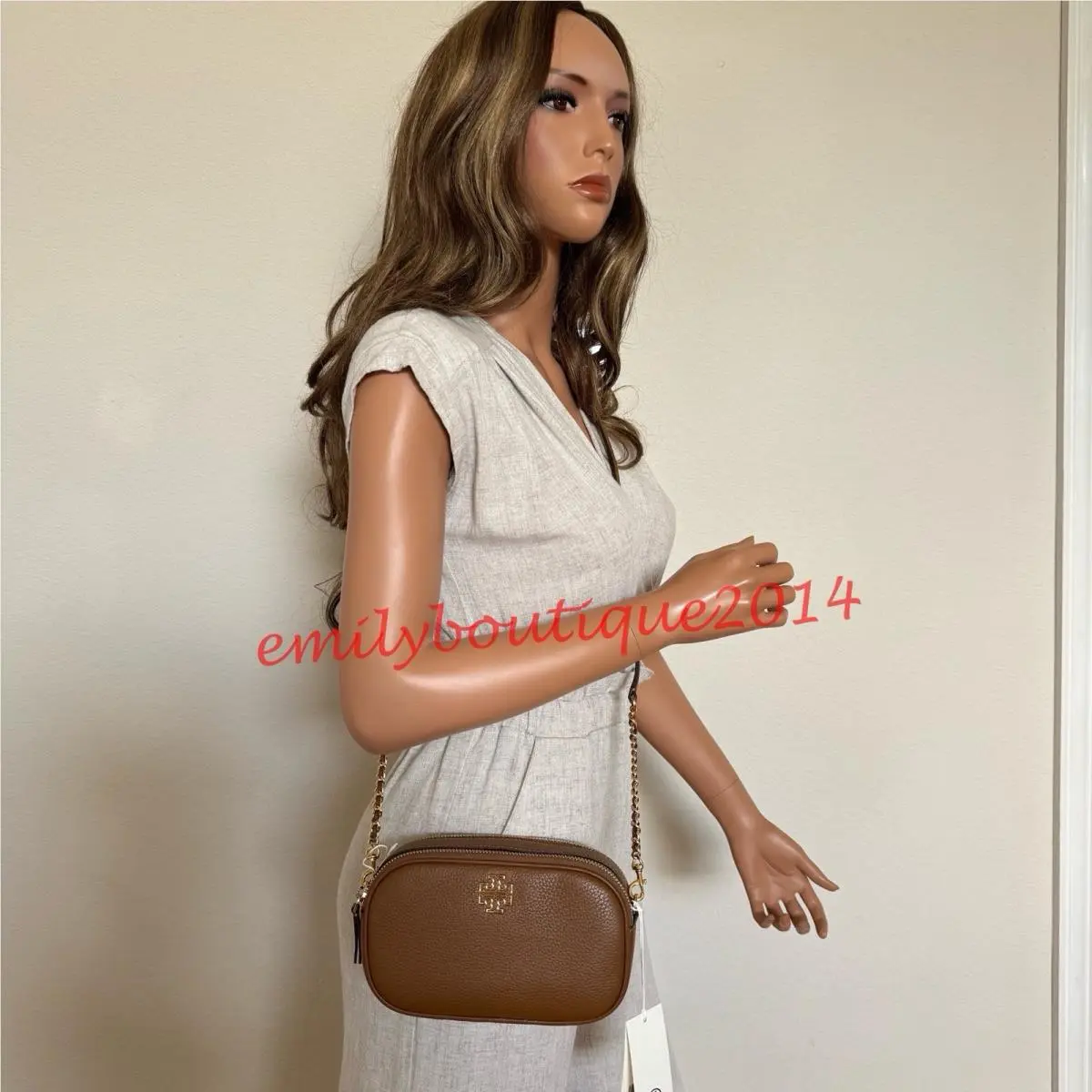 Tory Burch 157733 Britten Camera Bag Pebble Leather Crossbody in Moose Brown