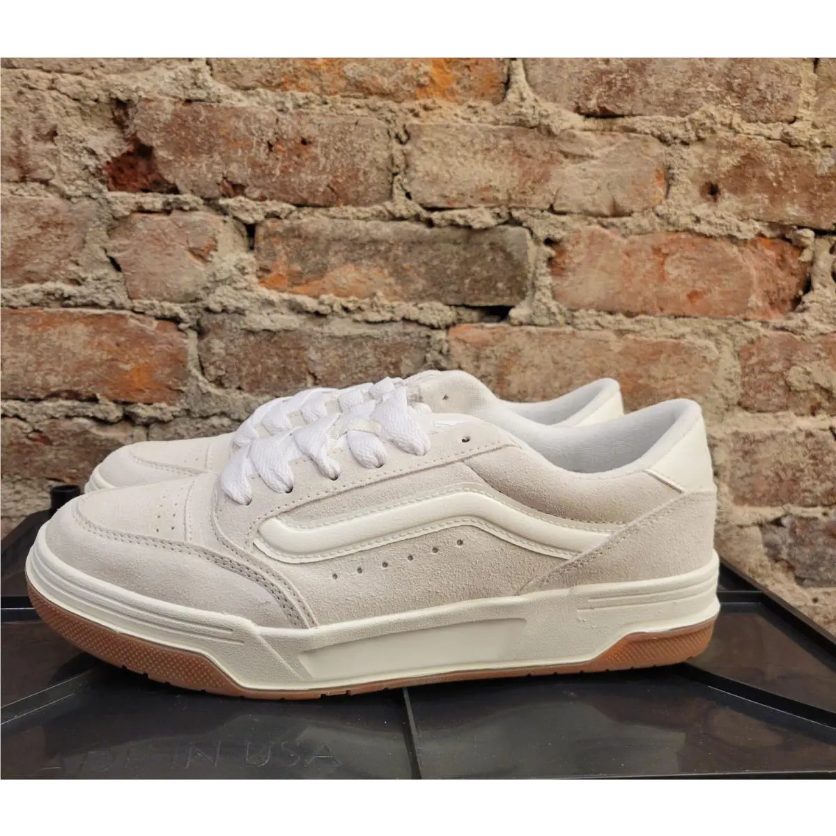 Vans shoes - VN000D26CD3 - VN000D26CD3 - White 9