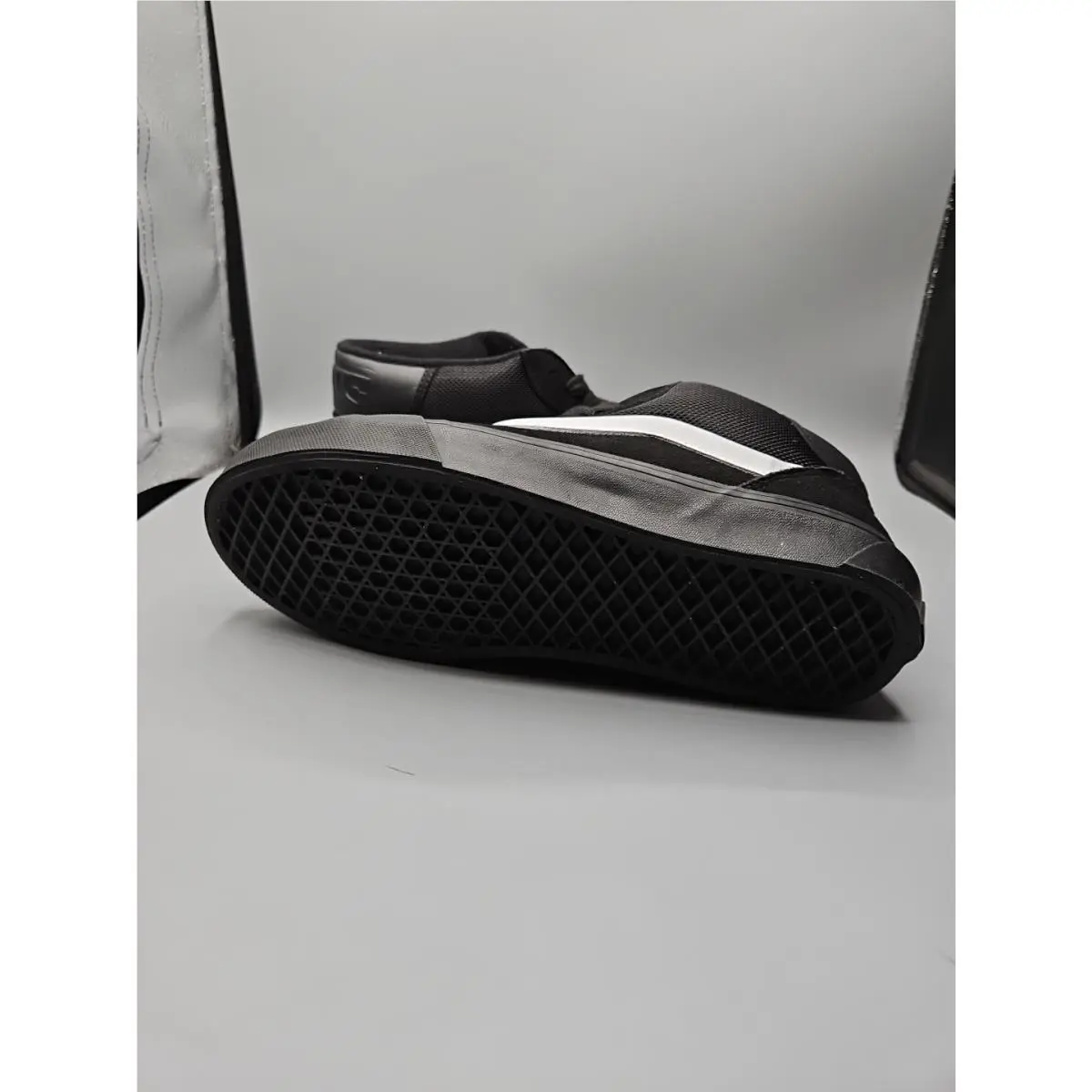 Vans shoes - VANS Knu Skool - Knu Skool - VN000CQ9B8C - Black 6