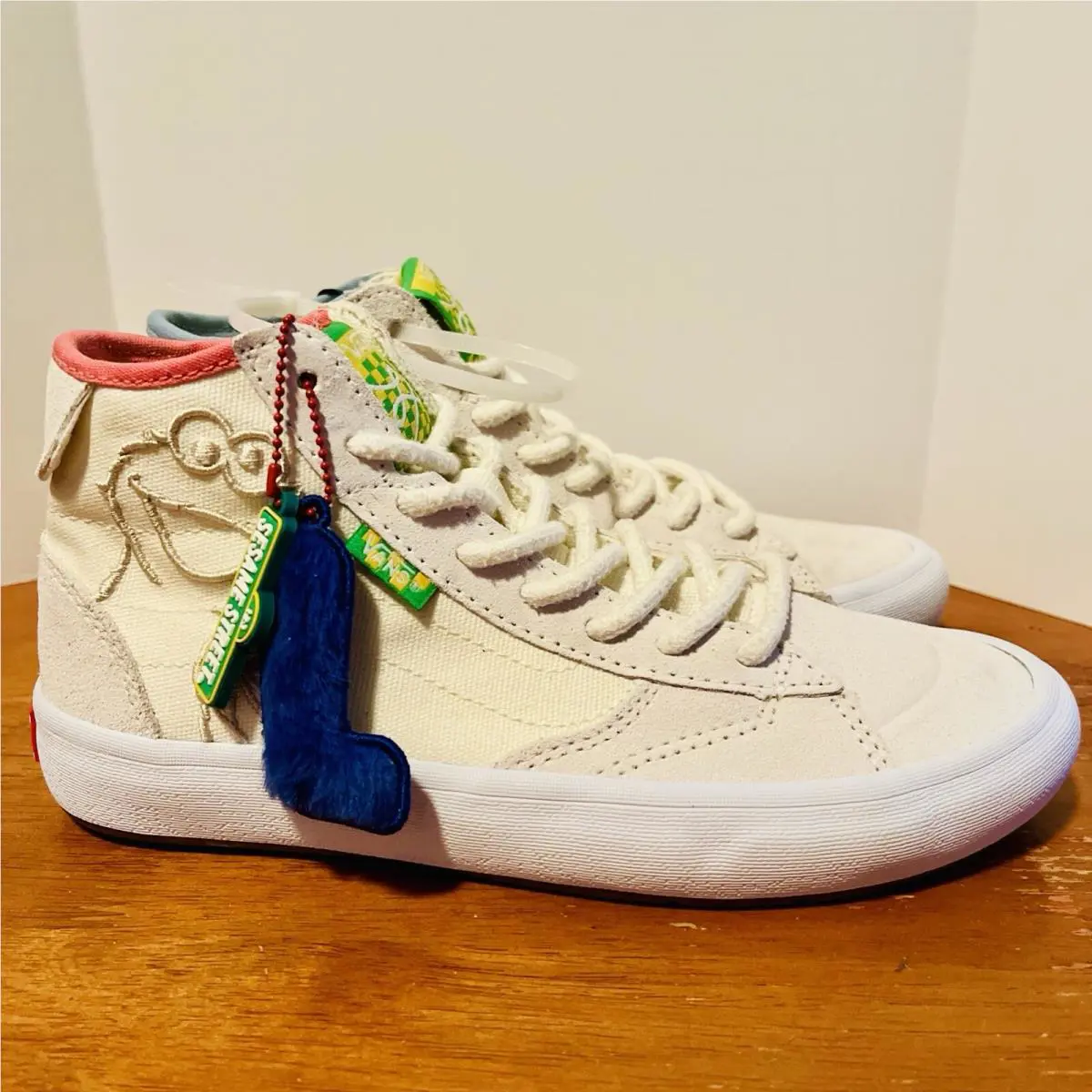 Vans shoes - Vans Sesame Street The Lizzie - VN0A4BX1448 - Ivory 4
