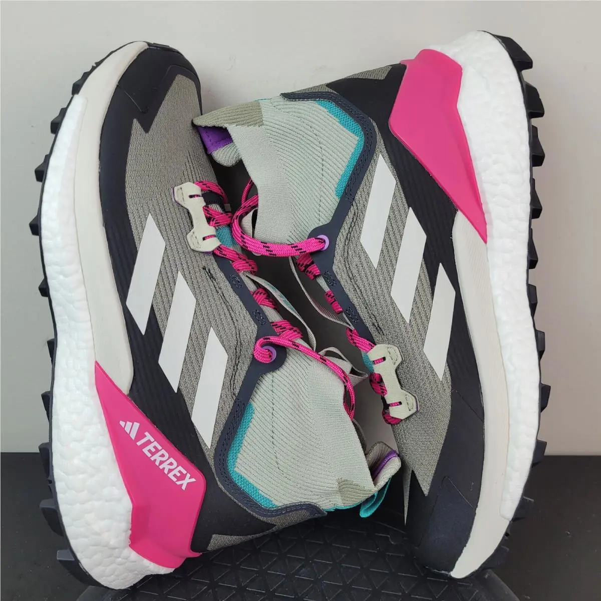 Adidas shoes - adidas TERREX Free Hiker - TERREX Free Hiker - ID5895 - Green 2